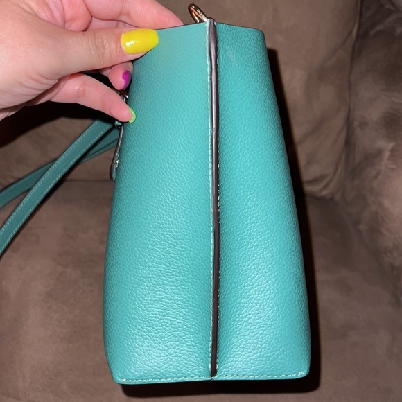 Coach Mollie Tote 25- used once - Picture 9 of 11